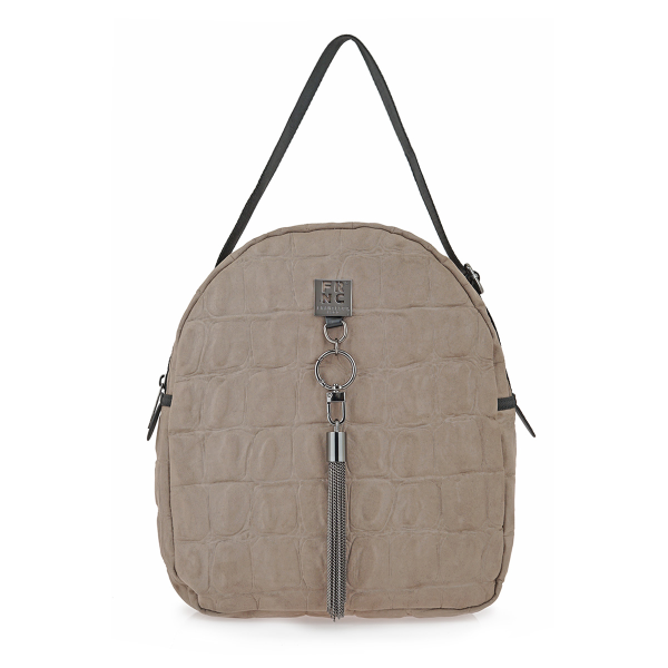 αρχείο λήψης (6) BACKPACK από τη συλλογή της εταιρίας FRNC της σεζόν Φθινόπωρο - Χειμώνας 2025. Σύνθεση : ECO.